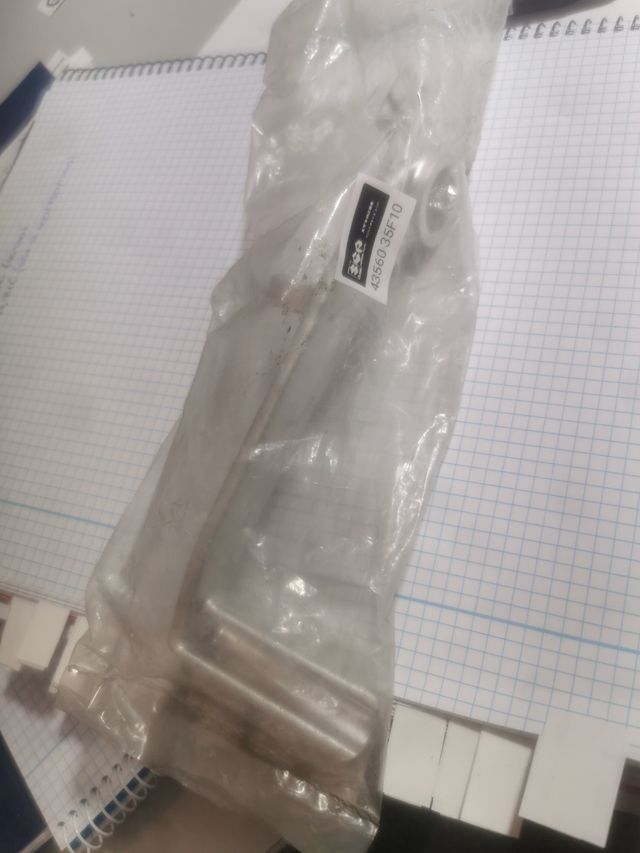 Pedal freno 4356035F10