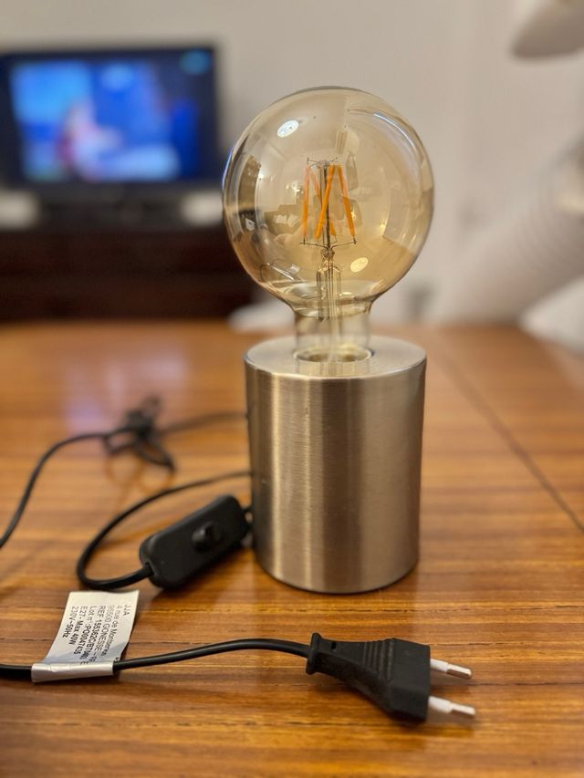 Lampada da Tavolo Moderna - Metallo e Cristallo