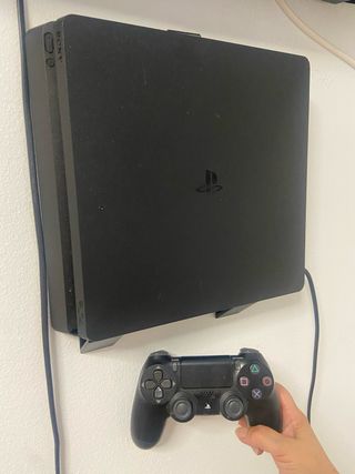 PS4 (PlayStation 4) + 6 Juegos