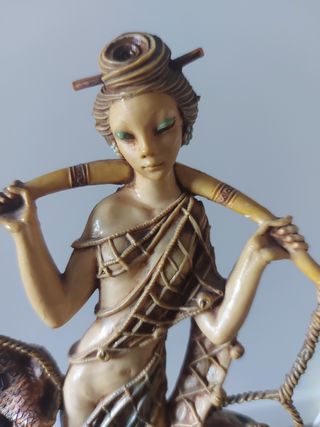 2 Figuras Pesca China Vintage