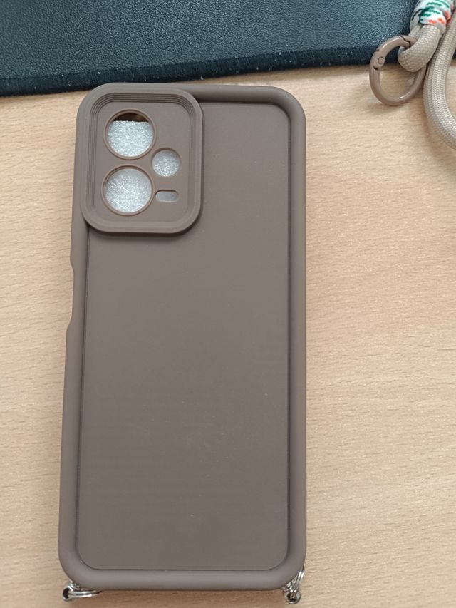 Funda Xiaomi Redmi Note 12 con correa