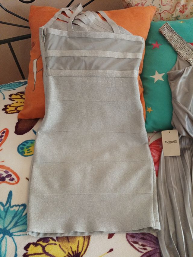 Dos vestidos fiesta plata Talla S. NUEVOS!!!