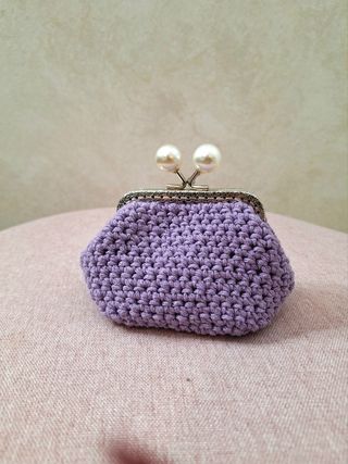 Borsellino uncinetto viola