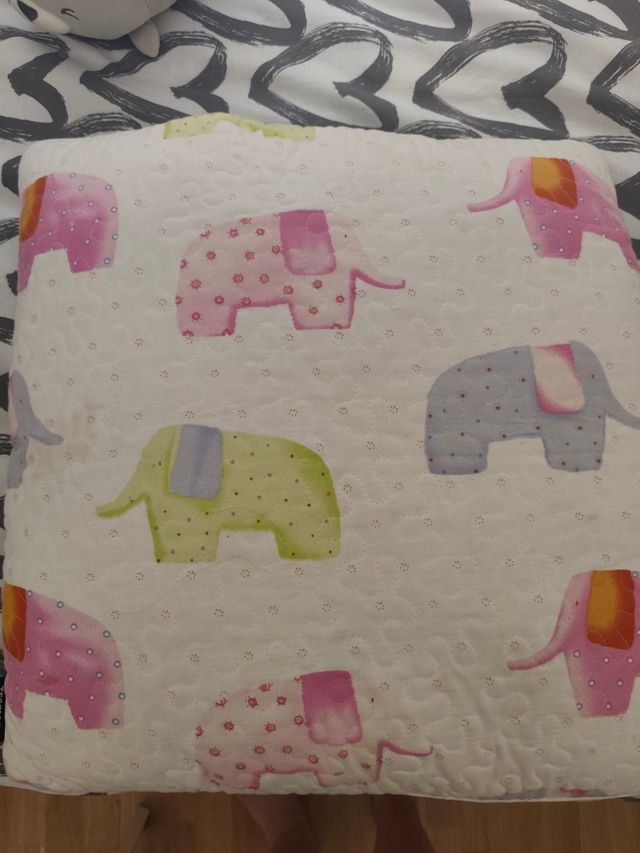 Colcha verano reversible + cojín