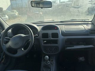 C319 DESPIECE COMPLETO RENAULT CLIO II 1998-2001 