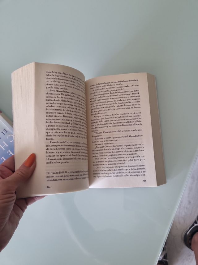 La noche más oscura: Serie Inspector Barbarotti, 1