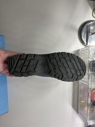 Bota trekking Quechua azul-negra