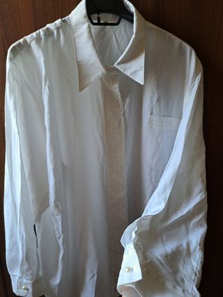 Camicia bianca pizzo