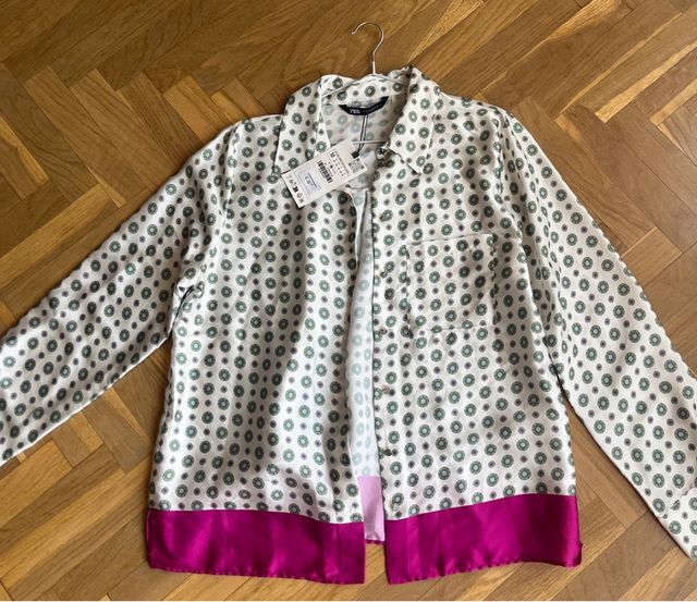 Camisa Satinada Estampada Zara de segunda mano por EUR en