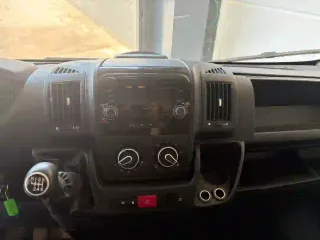 Peugeot Boxer 2021