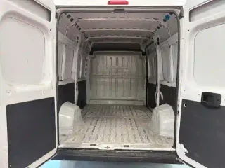 Peugeot Boxer 2021