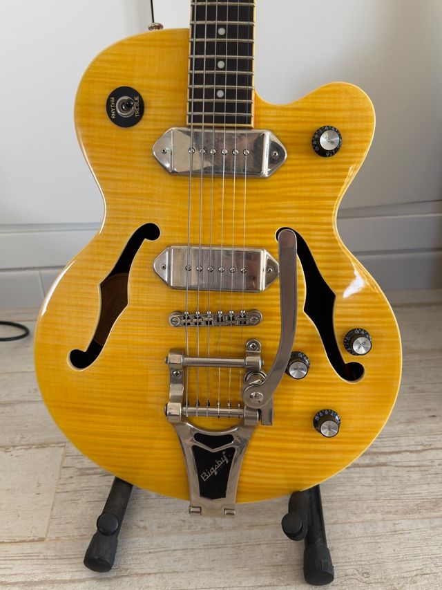 Epiphone Wildkat - Semihueca