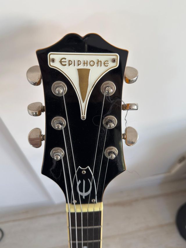 Epiphone Wildkat - Semihueca