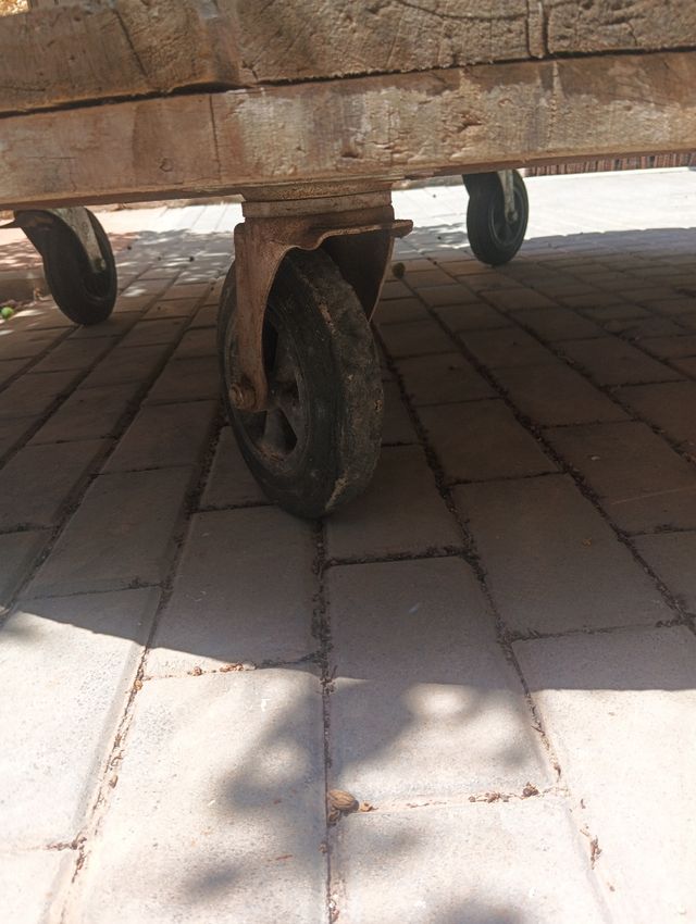 Mesa bobina cable madera