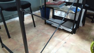 Escritorio cristal-hierro negro