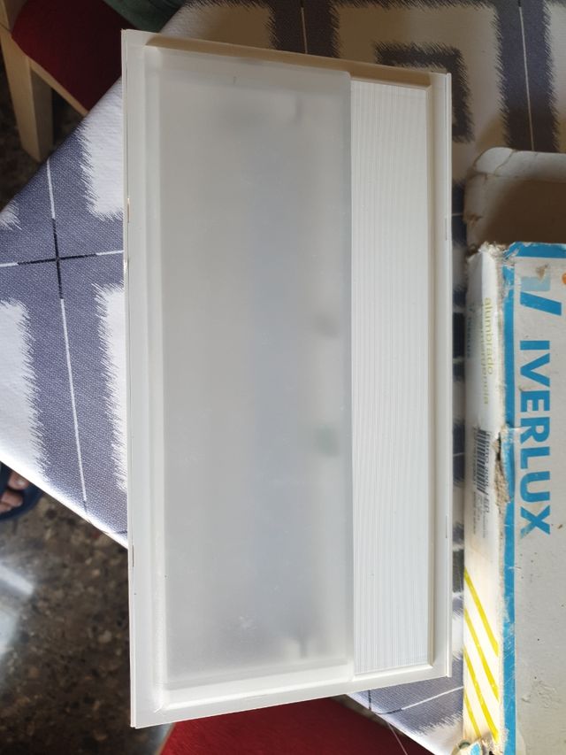 Luz emergencia LED - Alumbrado