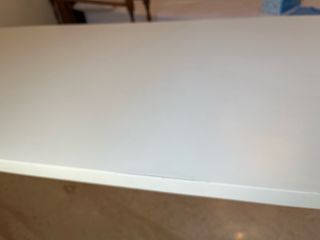 Escritorio blanco IKEA - 140x60 cm
