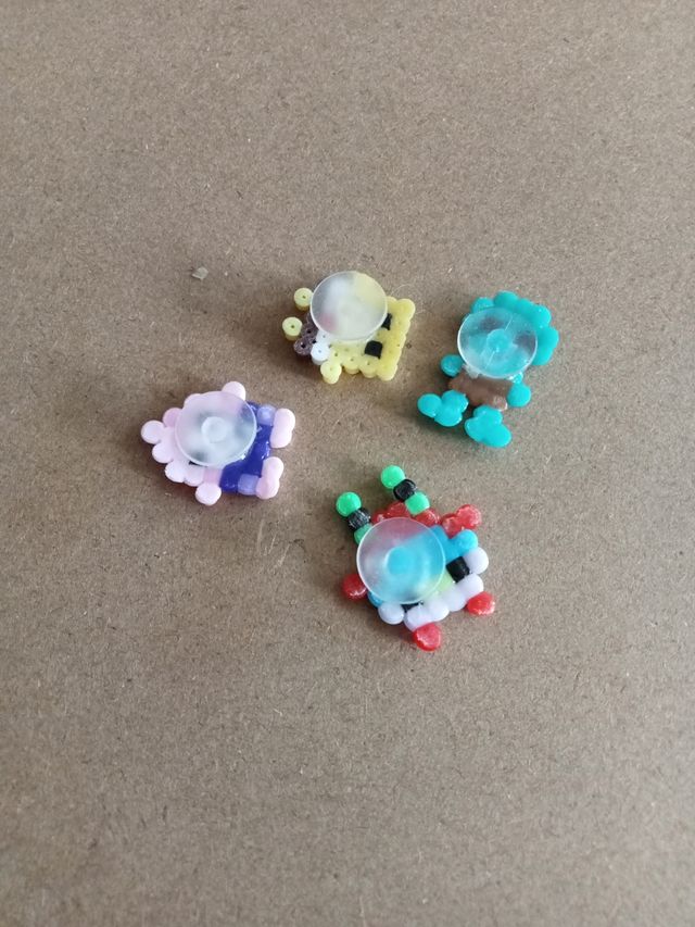 4 botones para crocs Hama Beads Bob Esponja