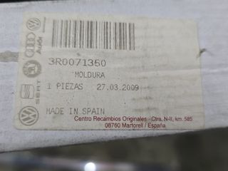 Moldura cromada Maletero Seat Nueva Original
