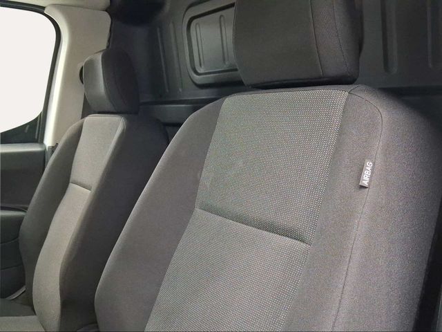 Toyota Proace City L1 1PL VAN GX 1.5 L 100CV M/T 6V 650KG 