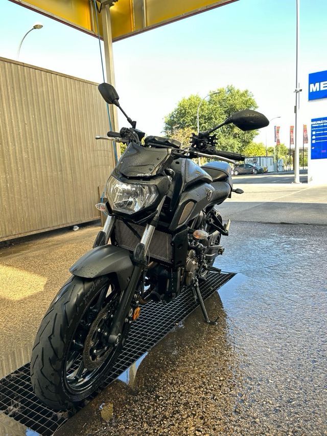 Yamaha MT-07 Impecable