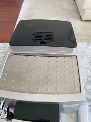 Cafetera Delonghi ECAM 23.420SB
