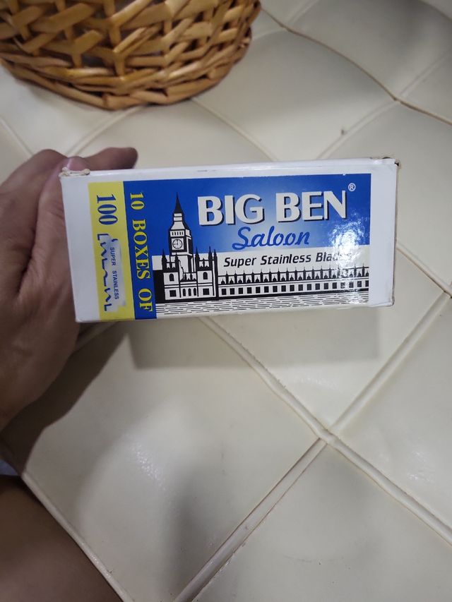 10 cajasx100 unidades de Cuchillas Big Ben Saloon