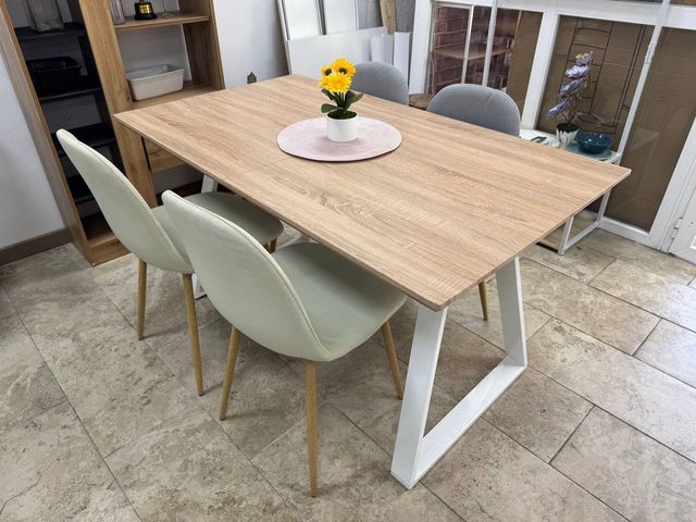 ¡Súper Oferta! Mesa Extensible + 4 Sillas Nórdicas
