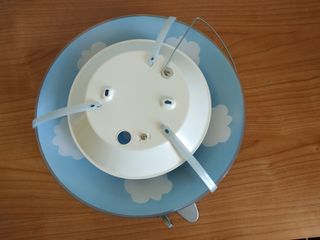 Lámpara infantil avión madera nubes