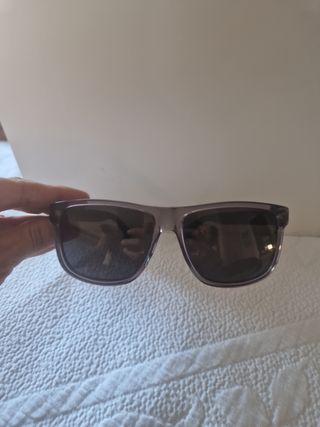 Gafas Gucci GG0010S004 (Gris) muy buen estado