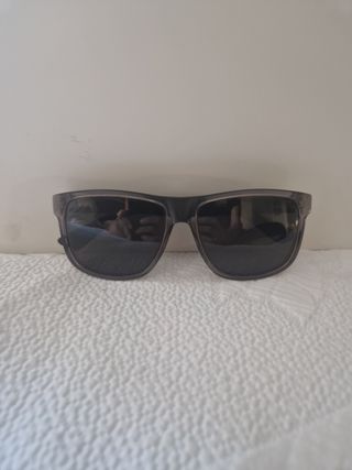 Gafas Gucci GG0010S004 (Gris) muy buen estado