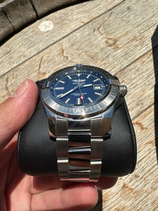 Breitling Avenger 43mm - Azul