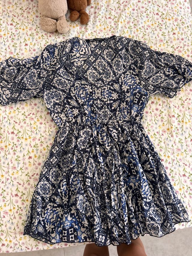 Vestido Zara azul estampado