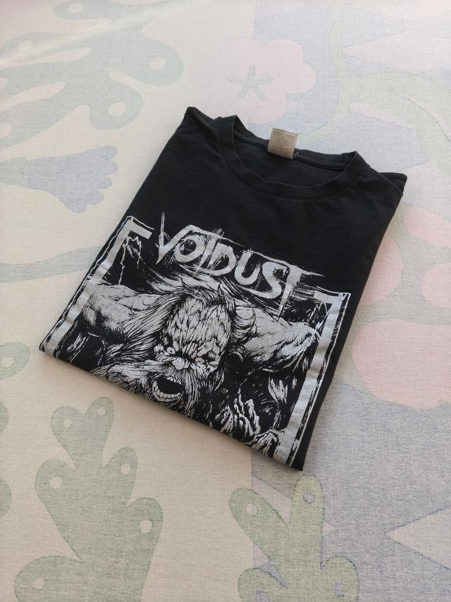 Camiseta Voidust - Velvebatum