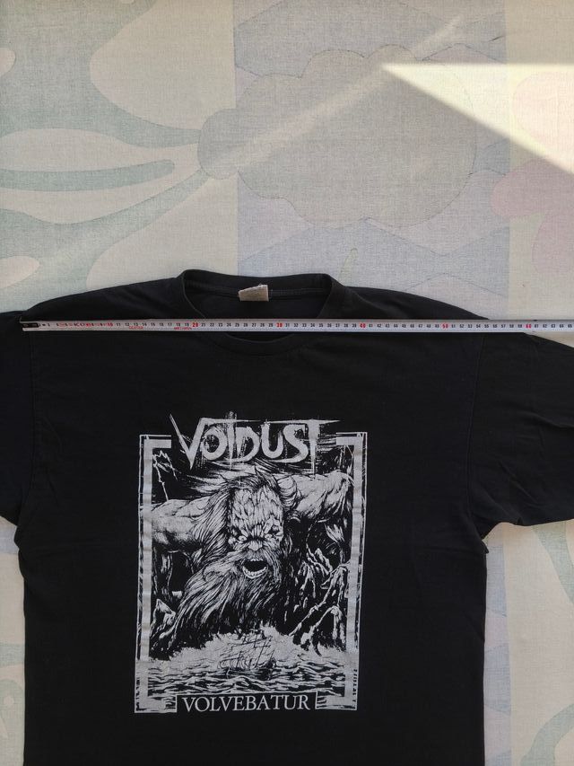 Camiseta Voidust - Velvebatum