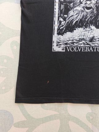 Camiseta Voidust - Velvebatum