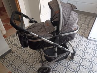 Carrito bebé ligero con capota