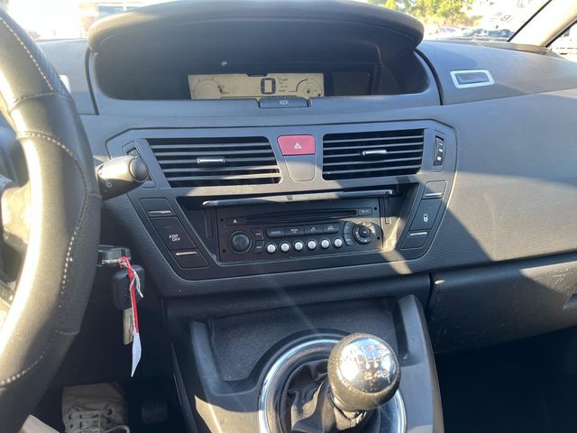 Citroen Grand C4 Picasso 2011