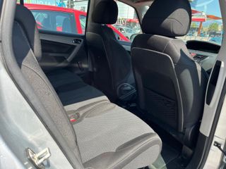 Citroen Grand C4 Picasso 2011