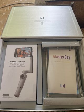 Insta360 Flow Pro - Estabilizador AI