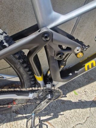 Mondraker Superfoxy RR: Bicicleta MTB, ENDURO