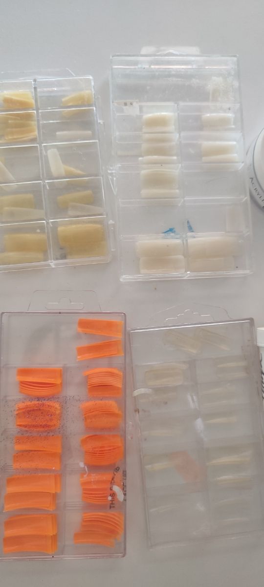 Tips Uñas, polvo uñas porcelana