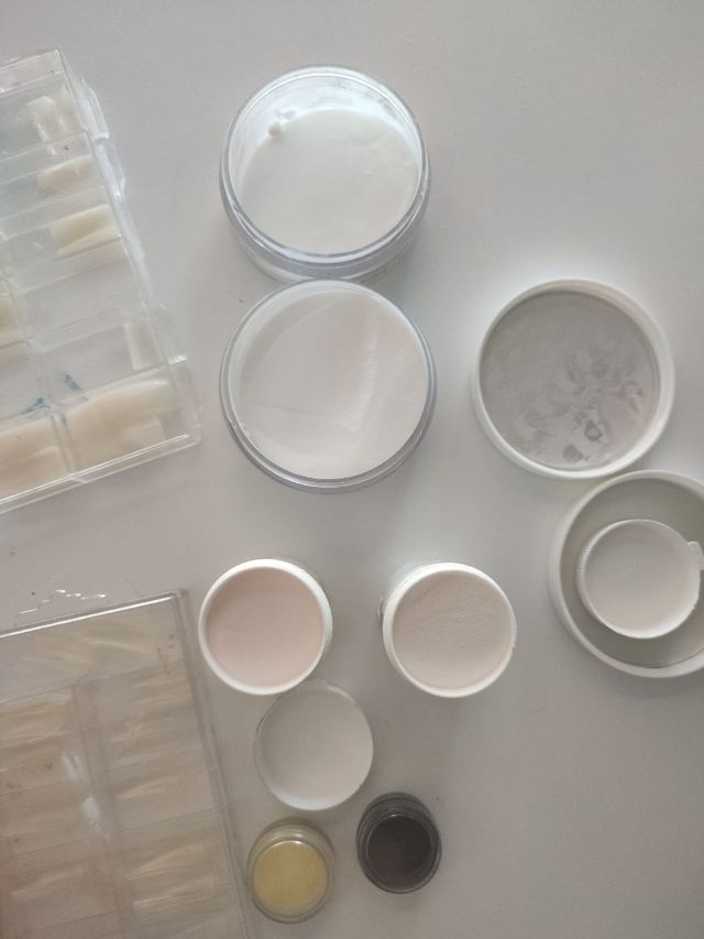 Tips Uñas, polvo uñas porcelana