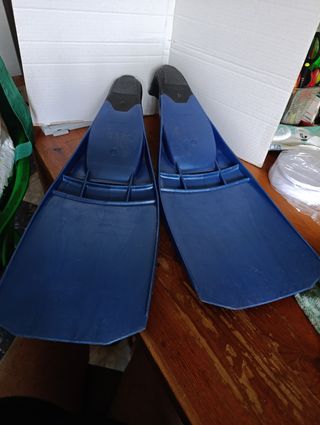 ALETAS DE BUCEO / MARCA " FRANCIS " / TALLA: 41 - 
