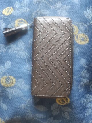 Monedero Marrón - Estilo Chevron