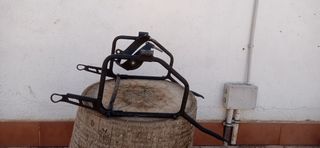 Soporte Maletas Givi Yamaha FZ6