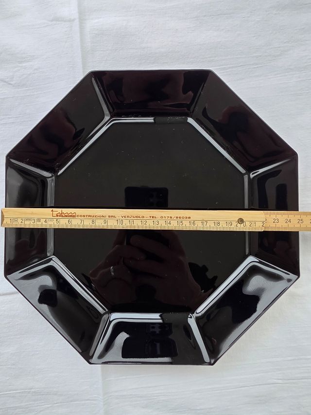 Set Arcoroc: piatti & bicchieri neri