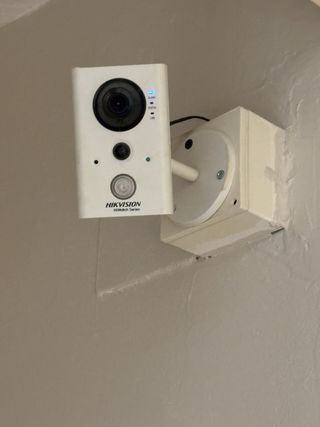 Cámara vigilancia Hikvision IP