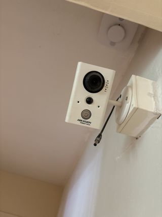 Cámara vigilancia Hikvision IP