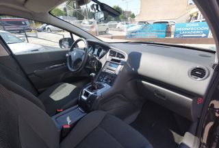 Peugeot 5008 - 7 PLAZAS